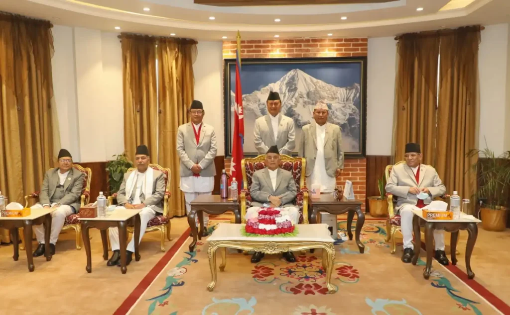 मन्त्रिपरिषद् : कांग्रेसका तीन मन्त्रीले लिए शपथ