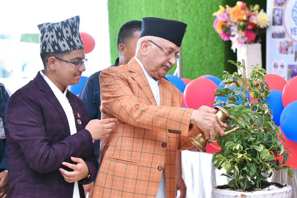 योग्य व्यक्तिलाई पार्टीको नेतृत्व हस्तान्तरण गर्छु : केपी ओली