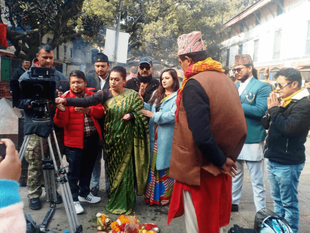 १७ बर्षपछि फेरि ‘सिन्दुर’ बनाउँदै प्रज्ञा