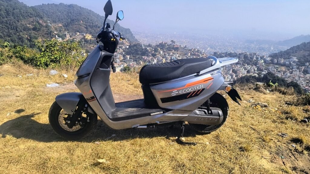 नेपाली सडकमा फेरि देखा पर्‍यो इकुटर इलेक्ट्रिक स्कुटर