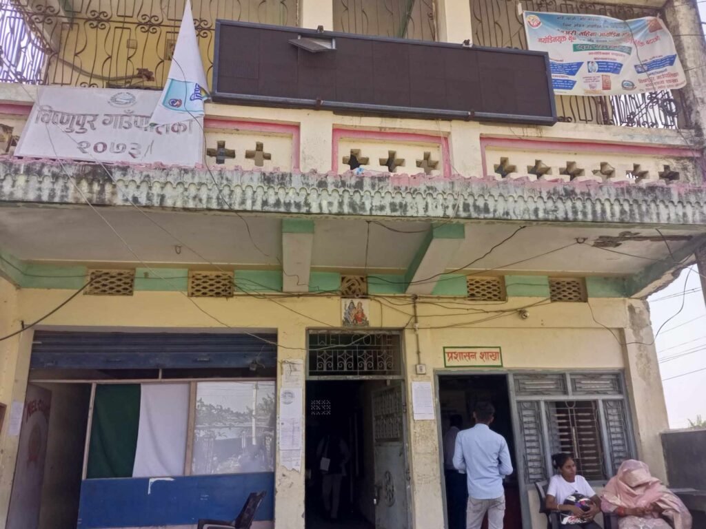 बिष्णुपुर गाउँपालिका उपाध्यक्षले नै गरिन सरकारी गाडी तोडफोड