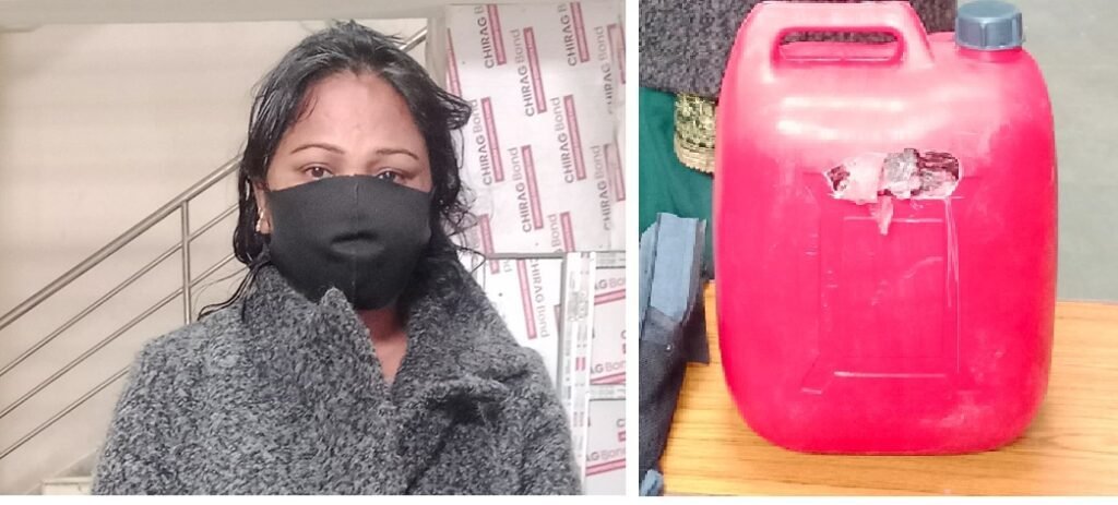 चरेस तस्करीको नयाँ काइदा : हातमा जर्किन, जर्किनभित्र साढे ११ किलो चरेस