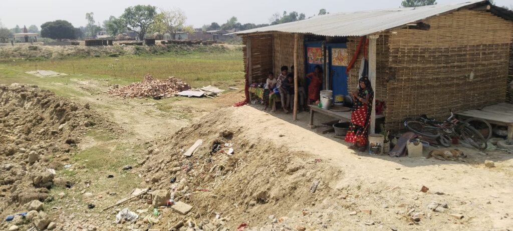 महायज्ञस्थल ‘पवित्र’ बनाउन दलित परिवारलाई उठीवास, माटोसमेत फालियो