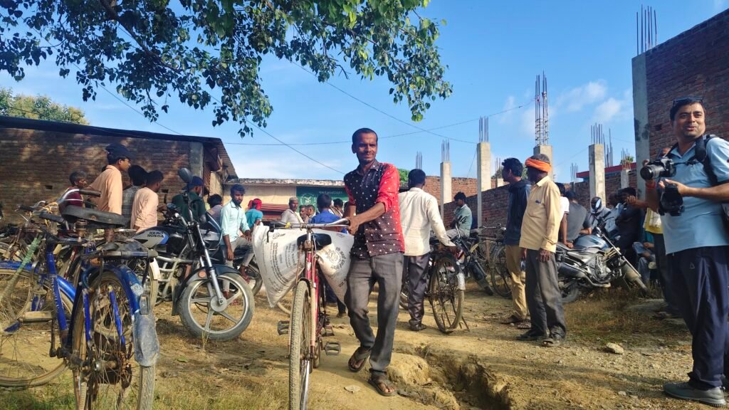 गैर कृषि प्रयाेजनले मलकाे अभावमा मर्चवारका किसान