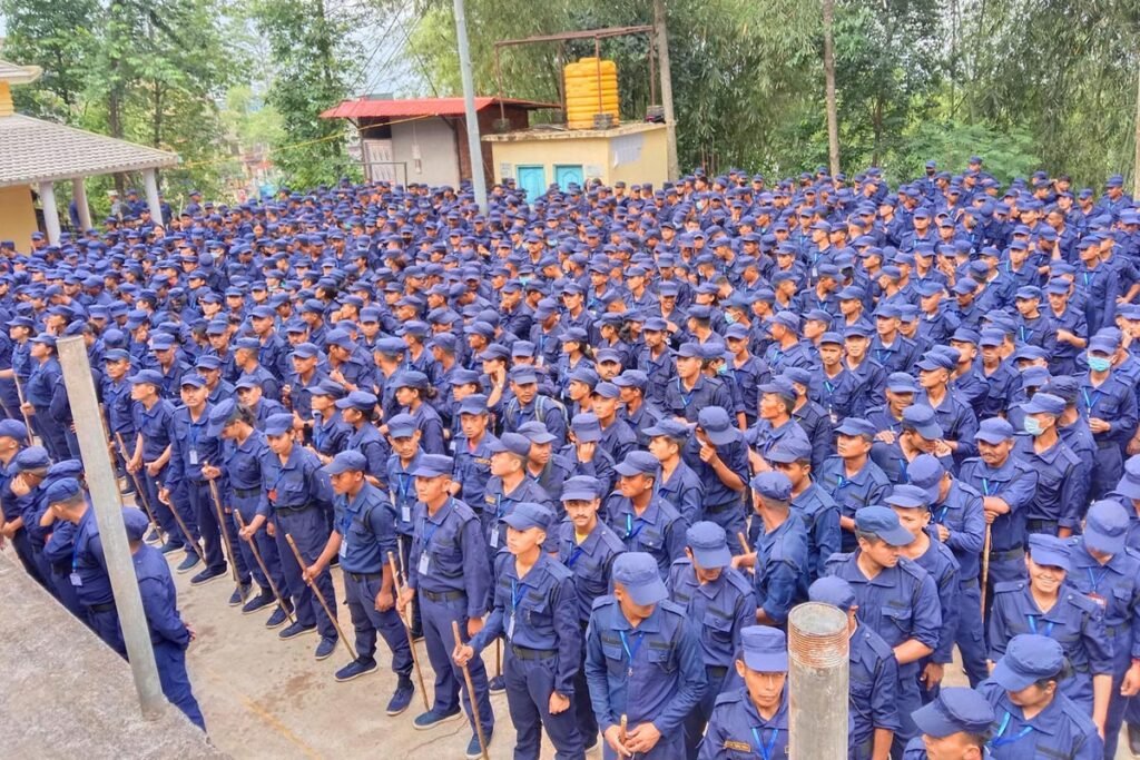 निर्वाचन प्रहरीका लागि दर्खास्त आह्वान : १ लाख ३३ हजारबढी माग,यस्ता छन् सेवा सुविधा