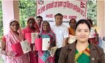 ११ वर्षको प्रतीक्षापछि धनुषाका ३६५ परिवारले पाए लालपुर्जा